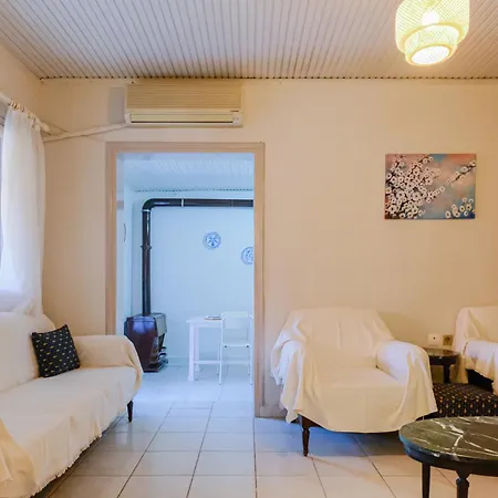 Akrogiali Beachfront House