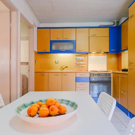 Akrogiali Beachfront House 네아 스키오니